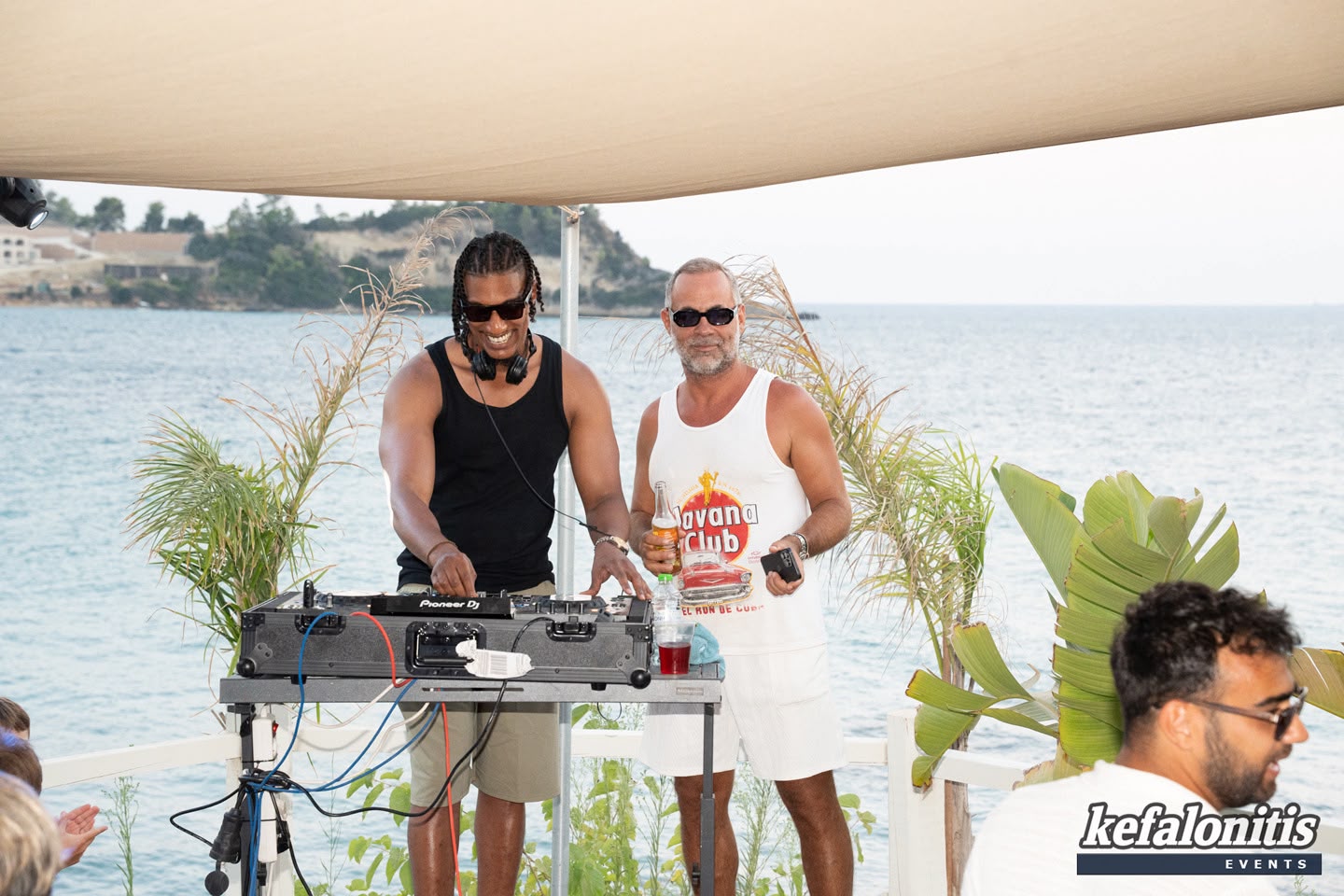 Hype Hyphen at the decks by the sea